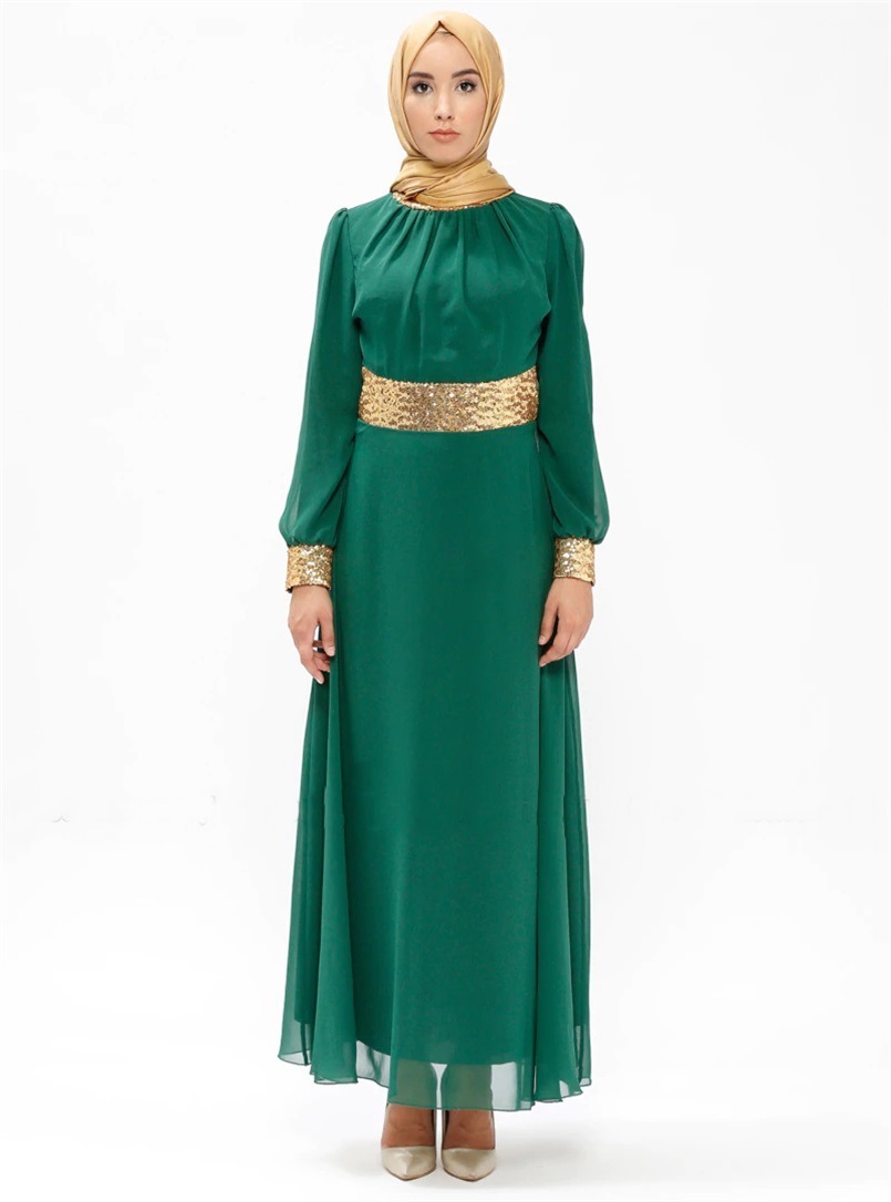 long arab robe
