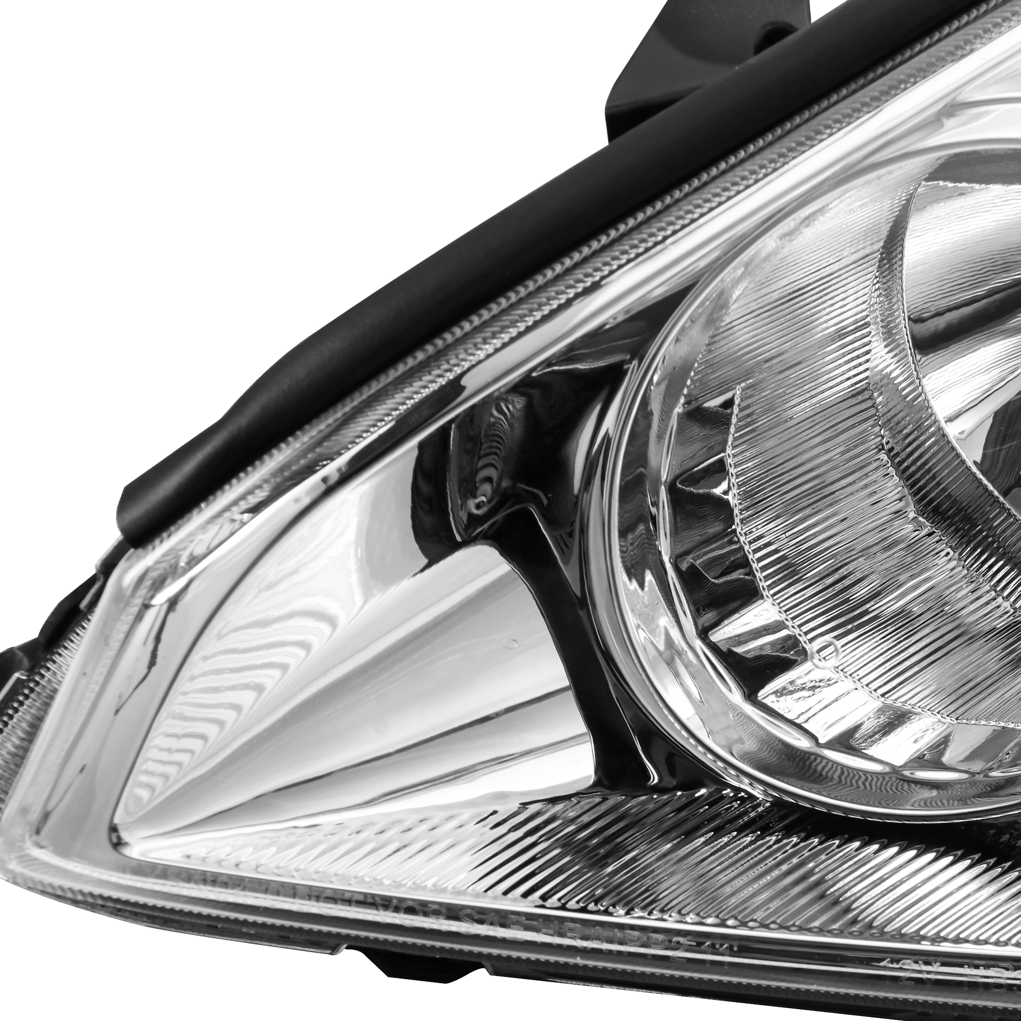 Pair Chrome Front Headlight Assemblies For 2004-2005 Toyota Sienna CE/LE/XLE – Halogen Direct Replacements