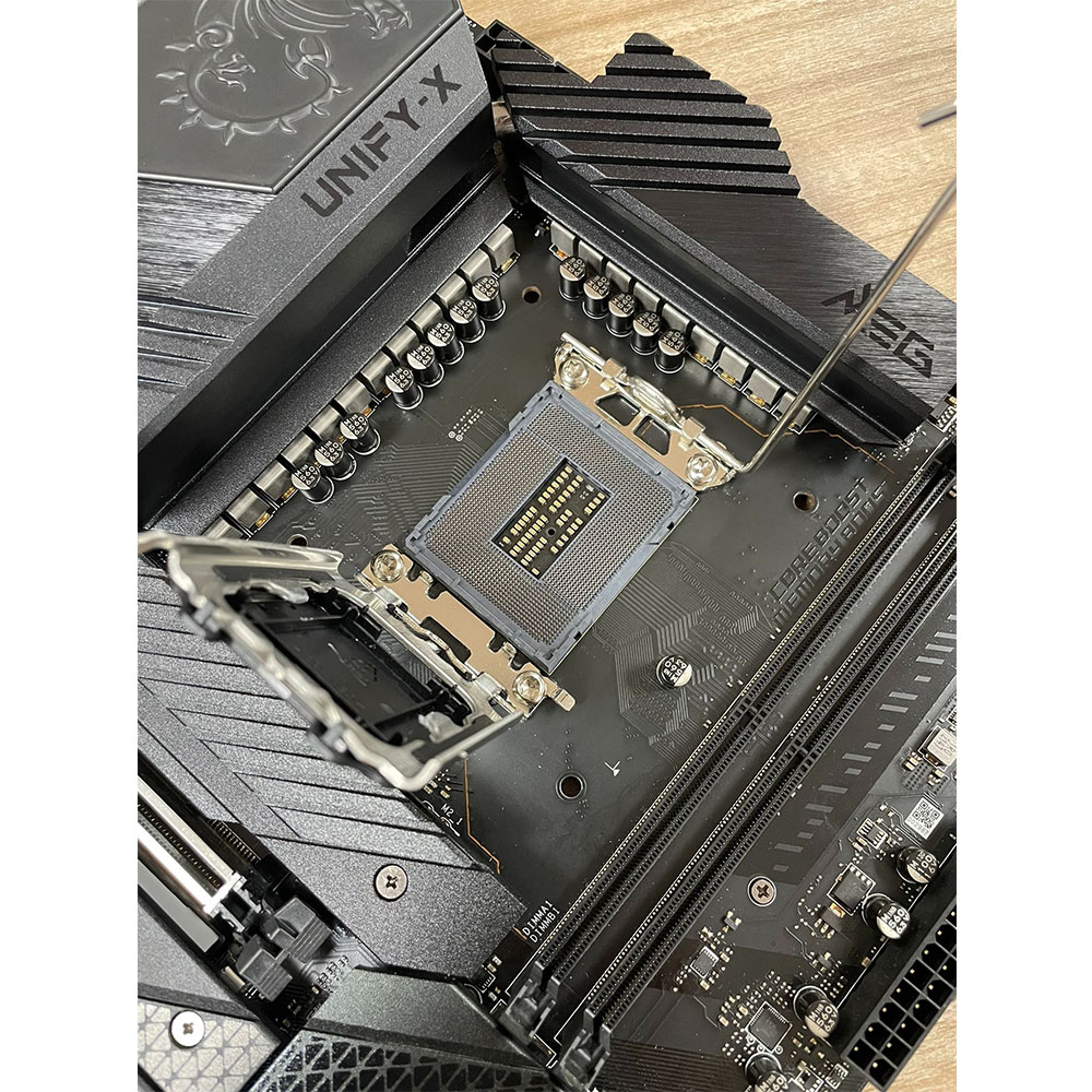 For MSI MEG Z690 UNIFY-X LGA1700 DDR5 5×M.2 6×SATA III ATX