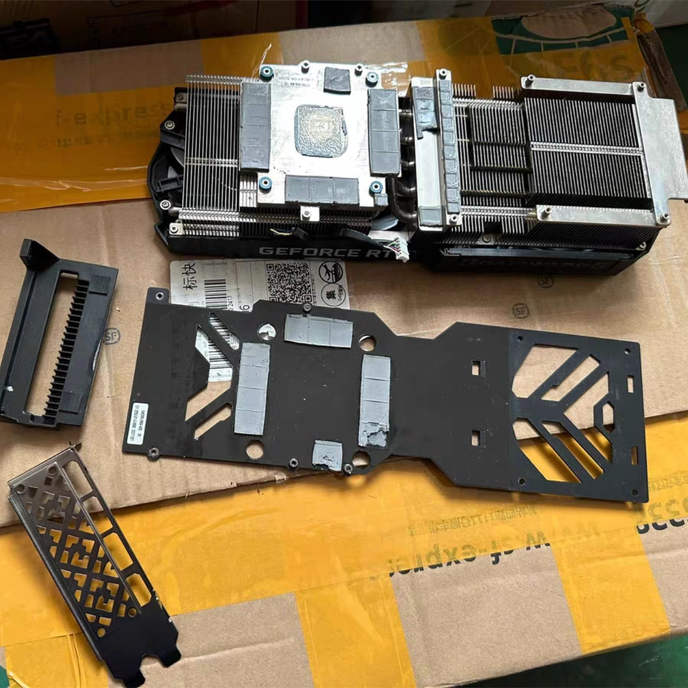 Gainward GeForce RTX3090 ファン外装なし 動作品 Products :: Gainward GeForce RTX™ 3090 Phantom 