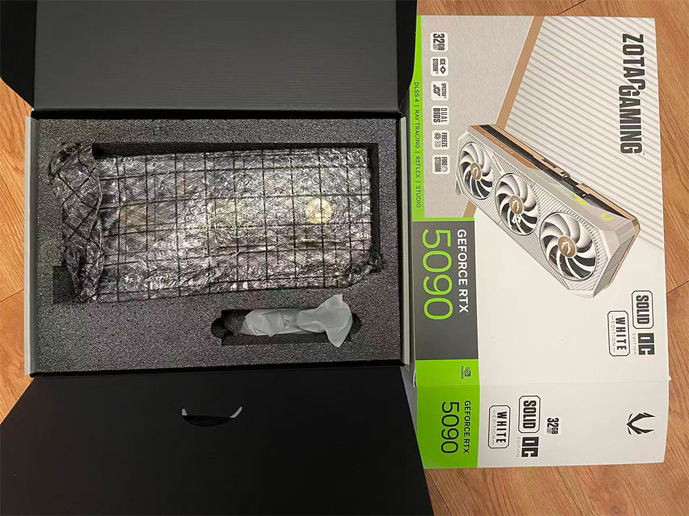 For Zotac RTX5090 SOLID Series Heatsink Cooling Fan or a bad PCB