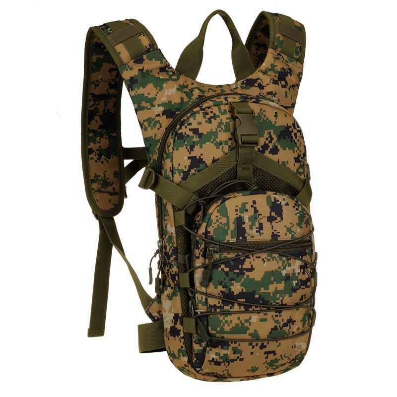 daypack with water bladder