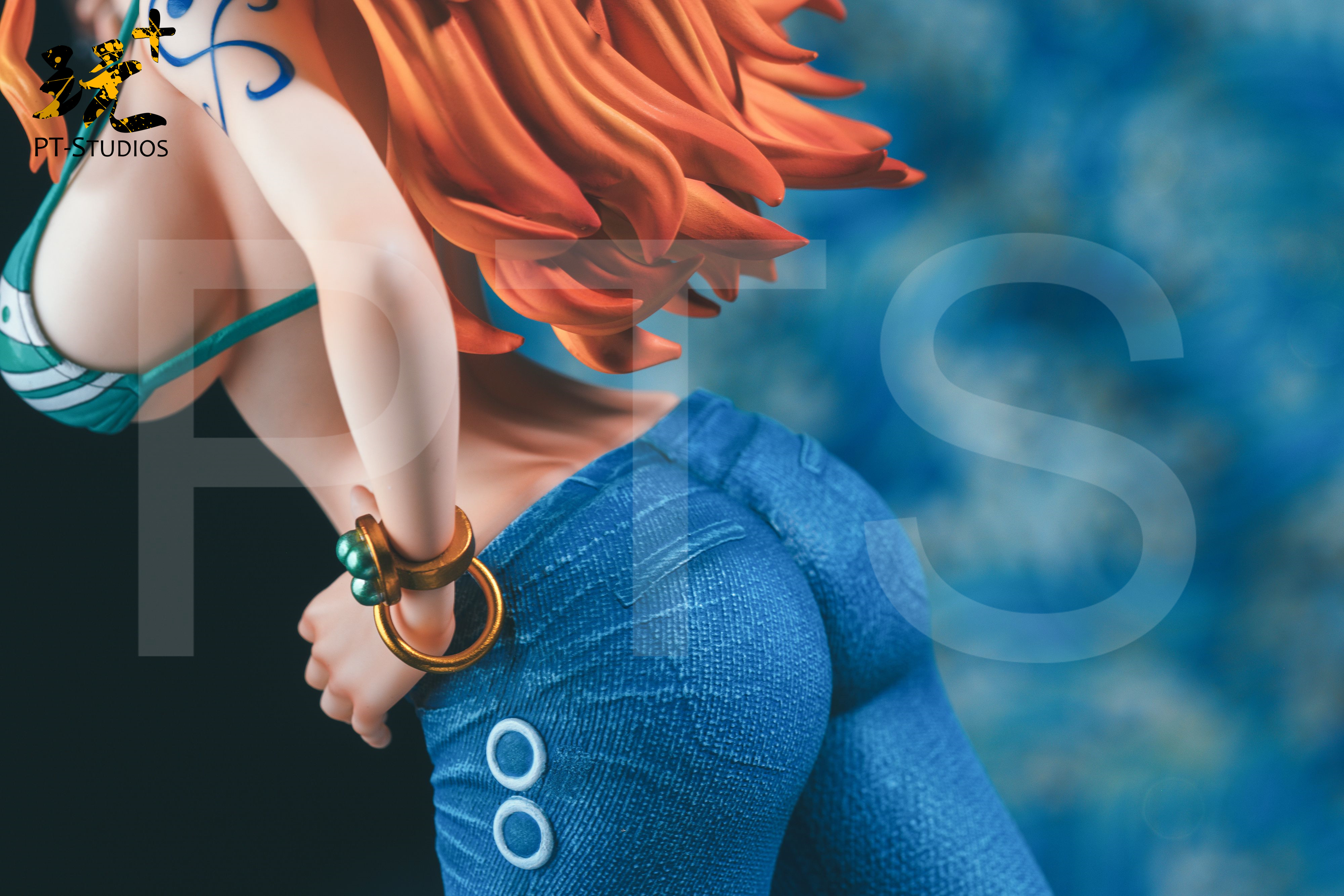 nami nude figurine