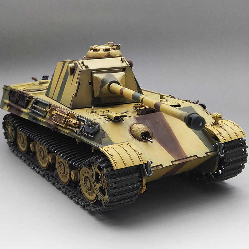 Amusing hobby 35A040 1/35 SCALE PANTHER II Medium TANK MODEL KIT 2019