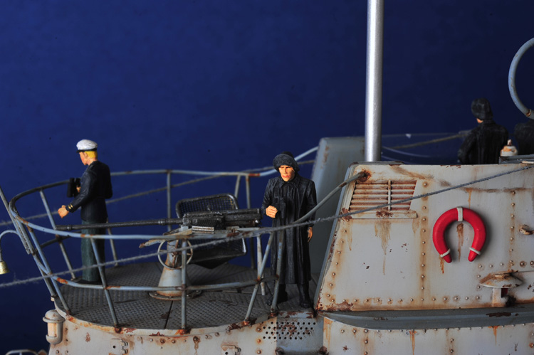 Trumpeter 06801 1/48 German Navy DKM U-Boat Type VIIC U-552 model