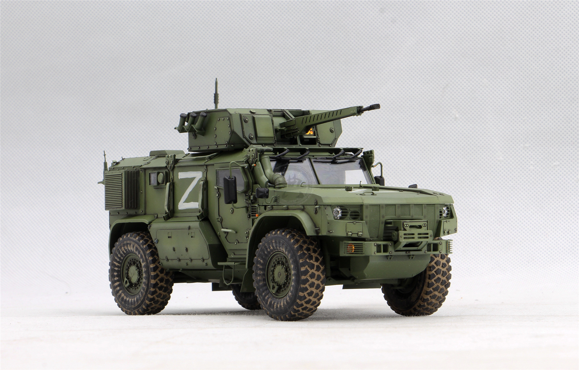 RPG 35022 1/35 Russian KAMAZ K-4386 TYPHOON-VDV ARMOURED