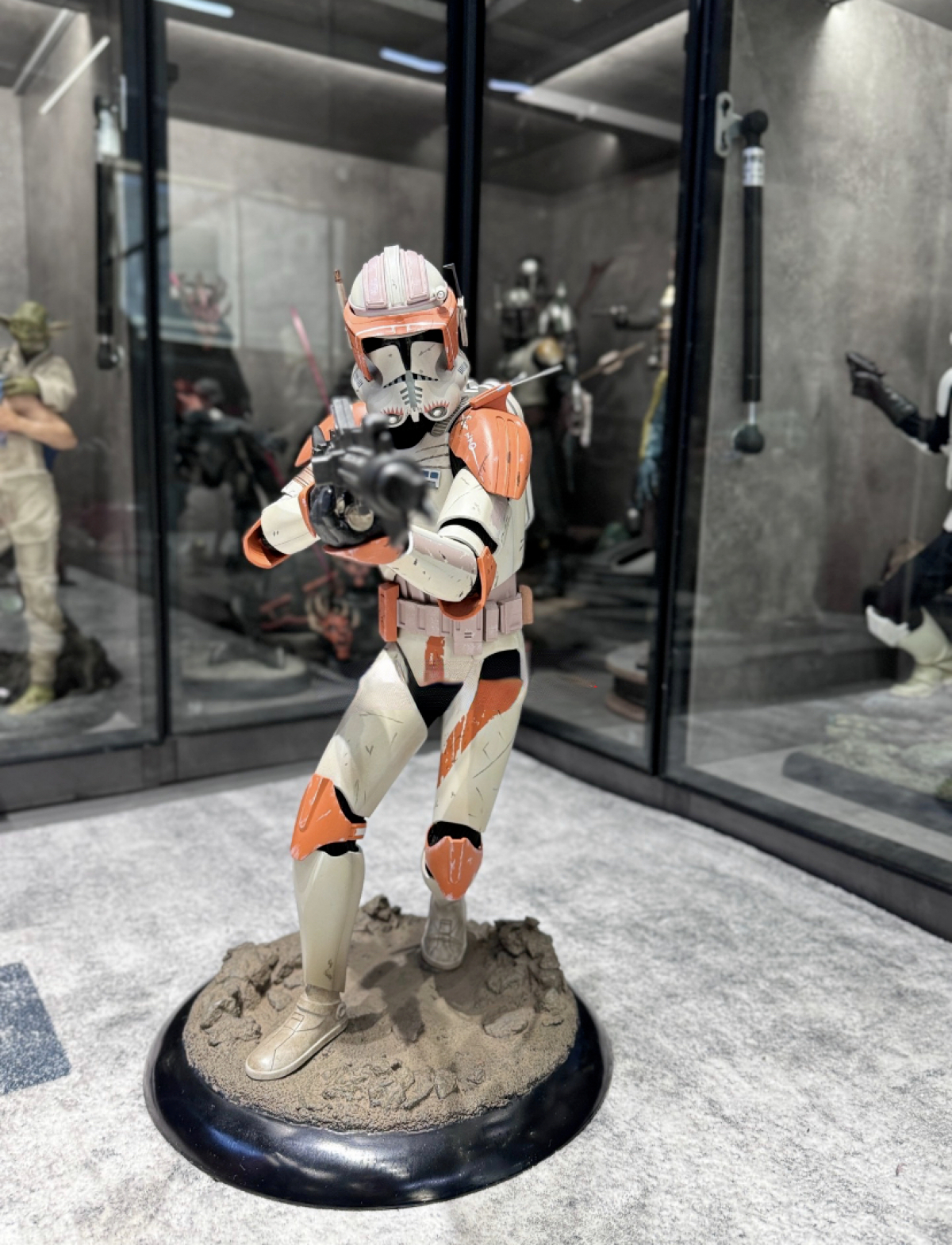 未開封 SIDESHOW StarWars Commander Cody s-l400.jpg