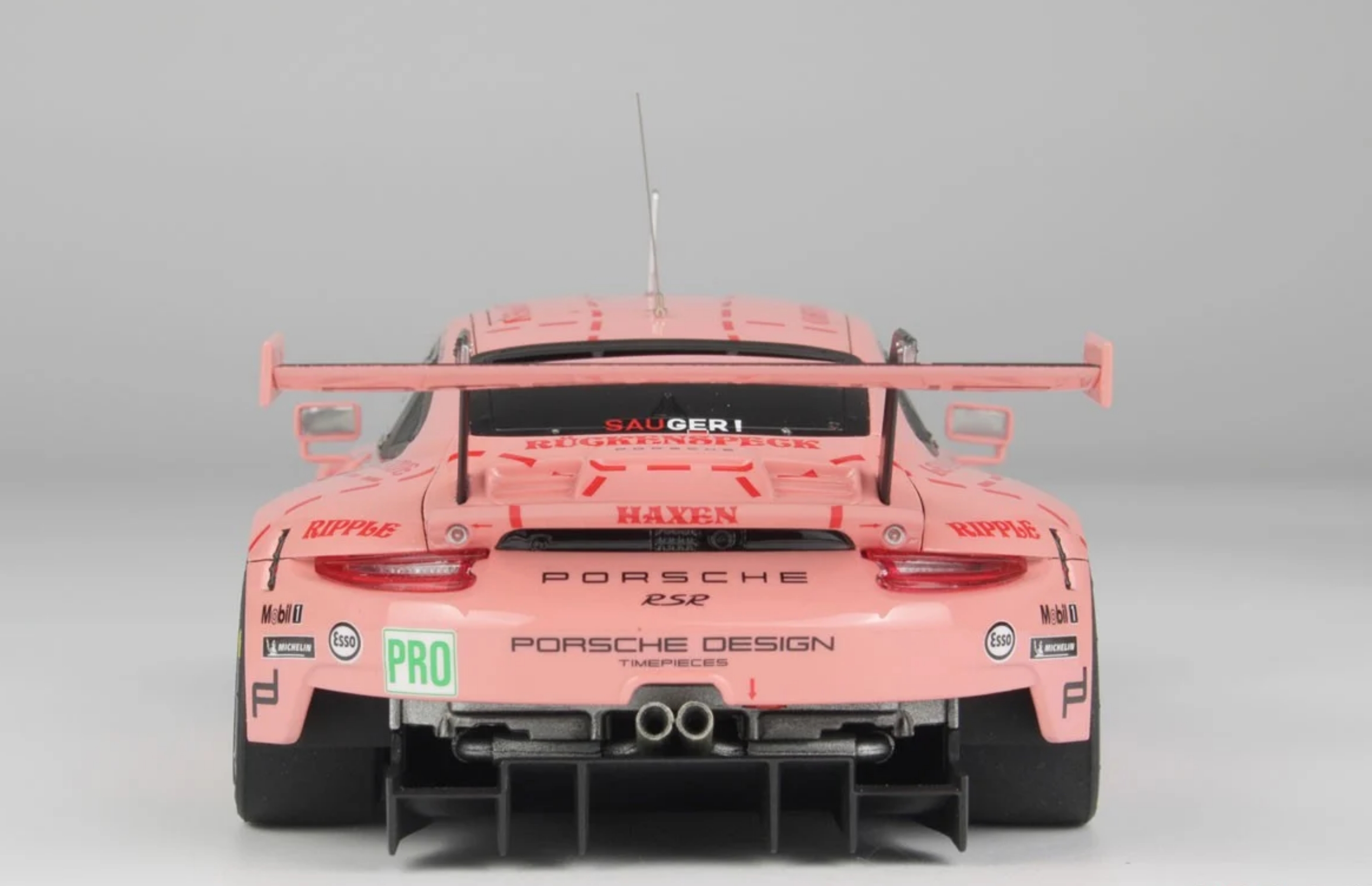NUNU PN24040 1/24 Racing Series 911 RSR 2018 LM GTE Class