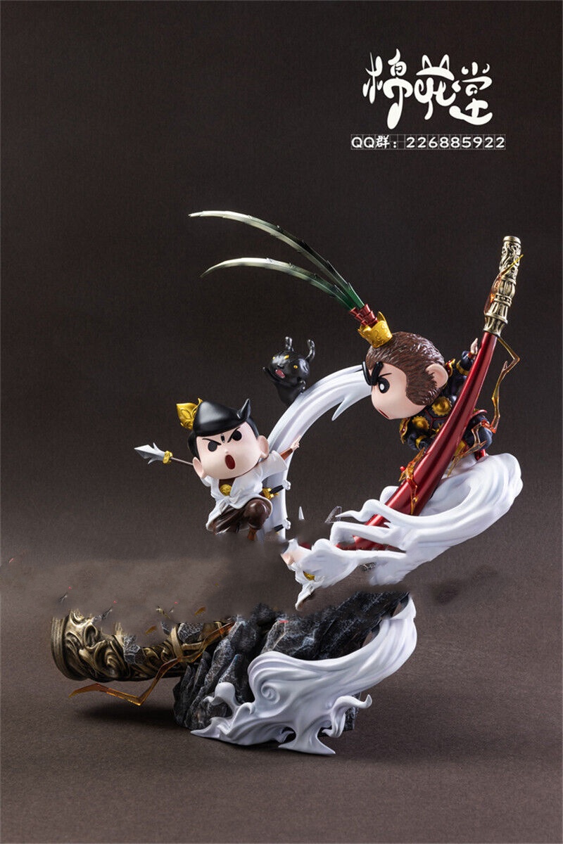 MHT Studio Crayon Shin-chan Cosplay Sun Wukong VS Erlang Shen