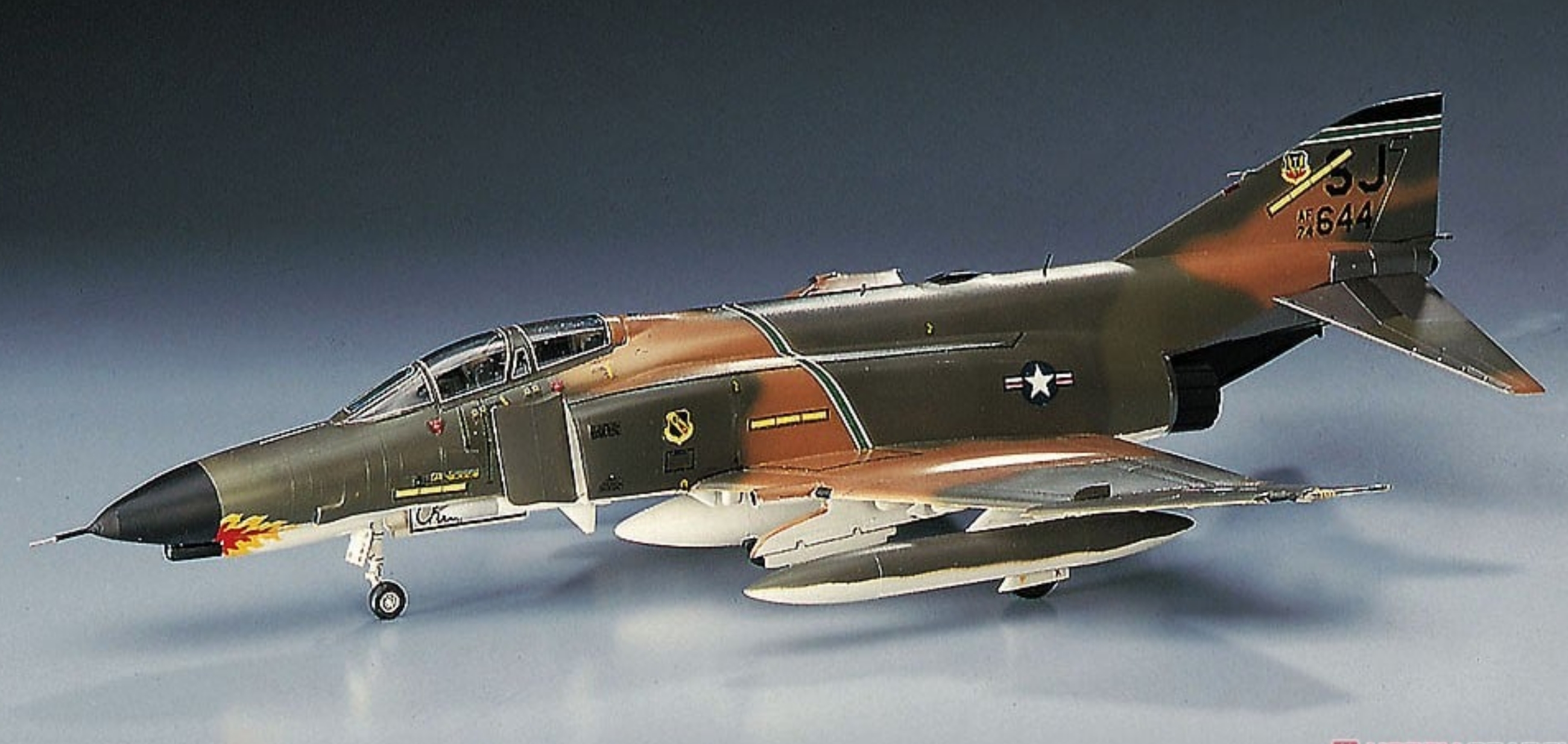 Hasegawa HA00332 1/72 F-4E Phantom II U.S. Air Force Fighter Model