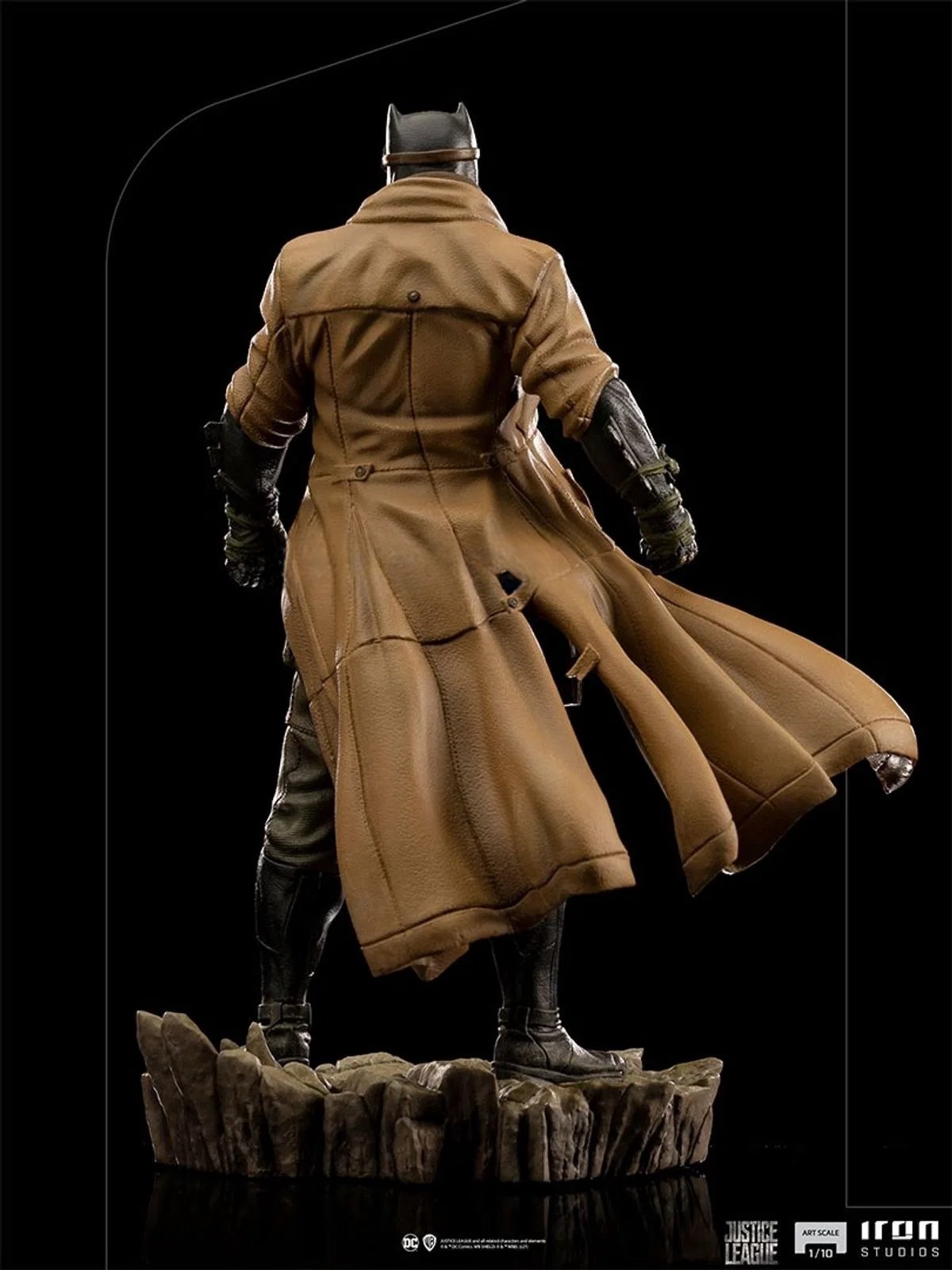 iron studios アイアンスタジオ Knightmare Batman Knightmare Batman 1:10 Scale Statue by Iron Studios