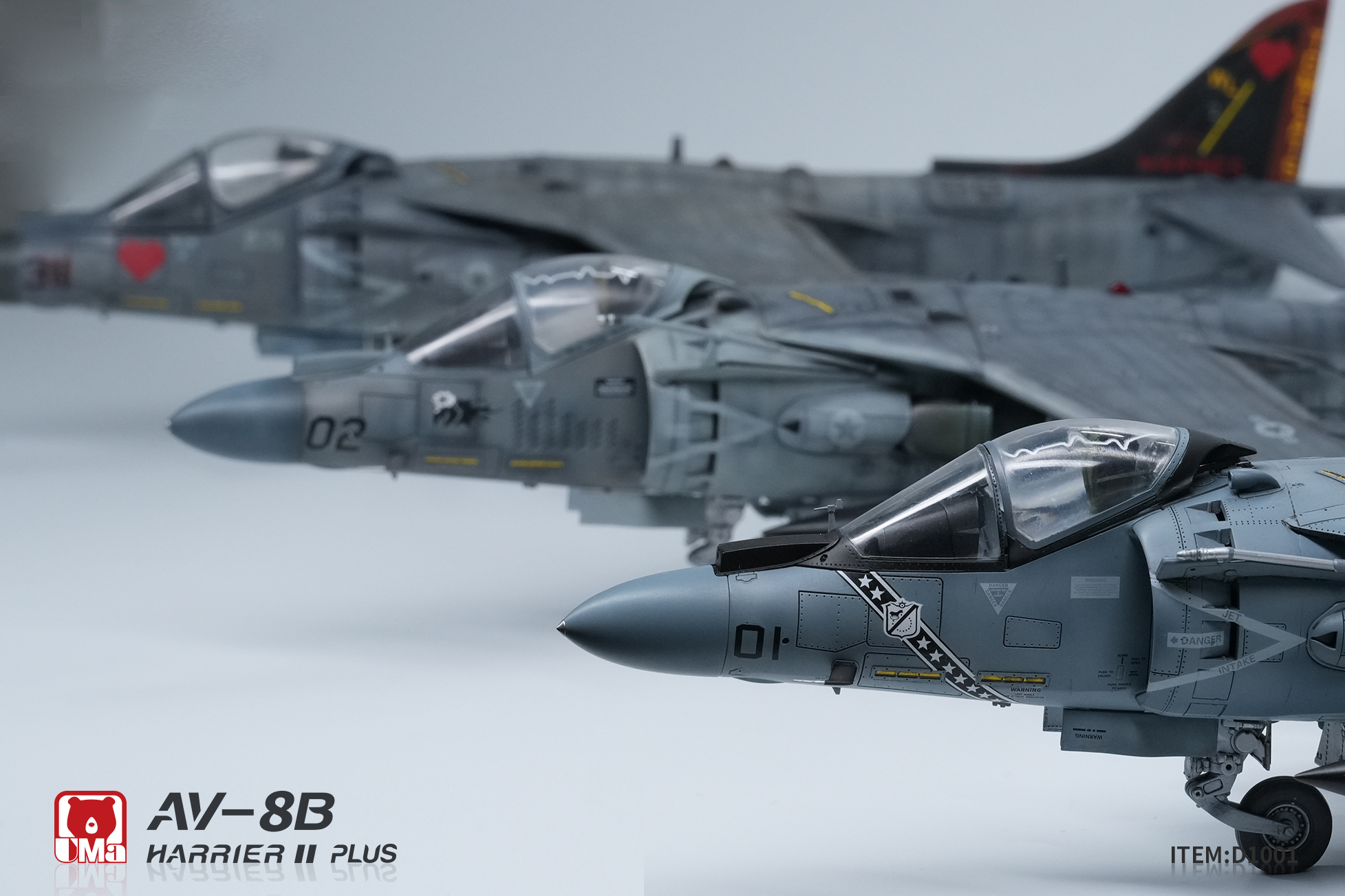 UMa Model 1/48 US D1001 AV-8B Harrier II Plus Attack