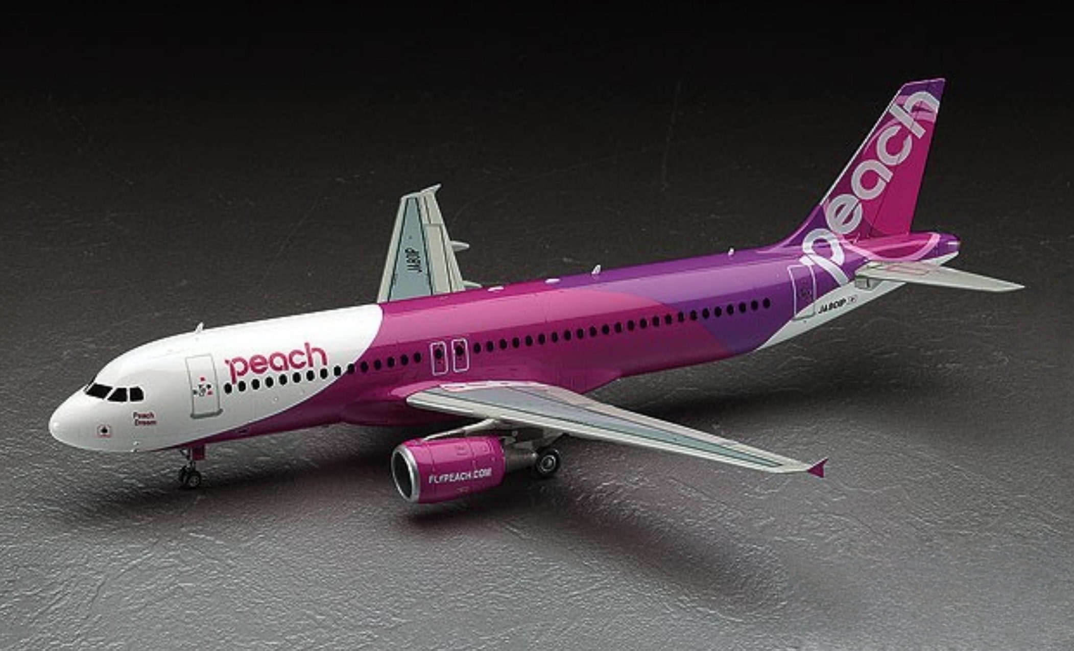 Hasegawa HA10741 1/200 Peach Aviation Airbus A320 Passenger Model