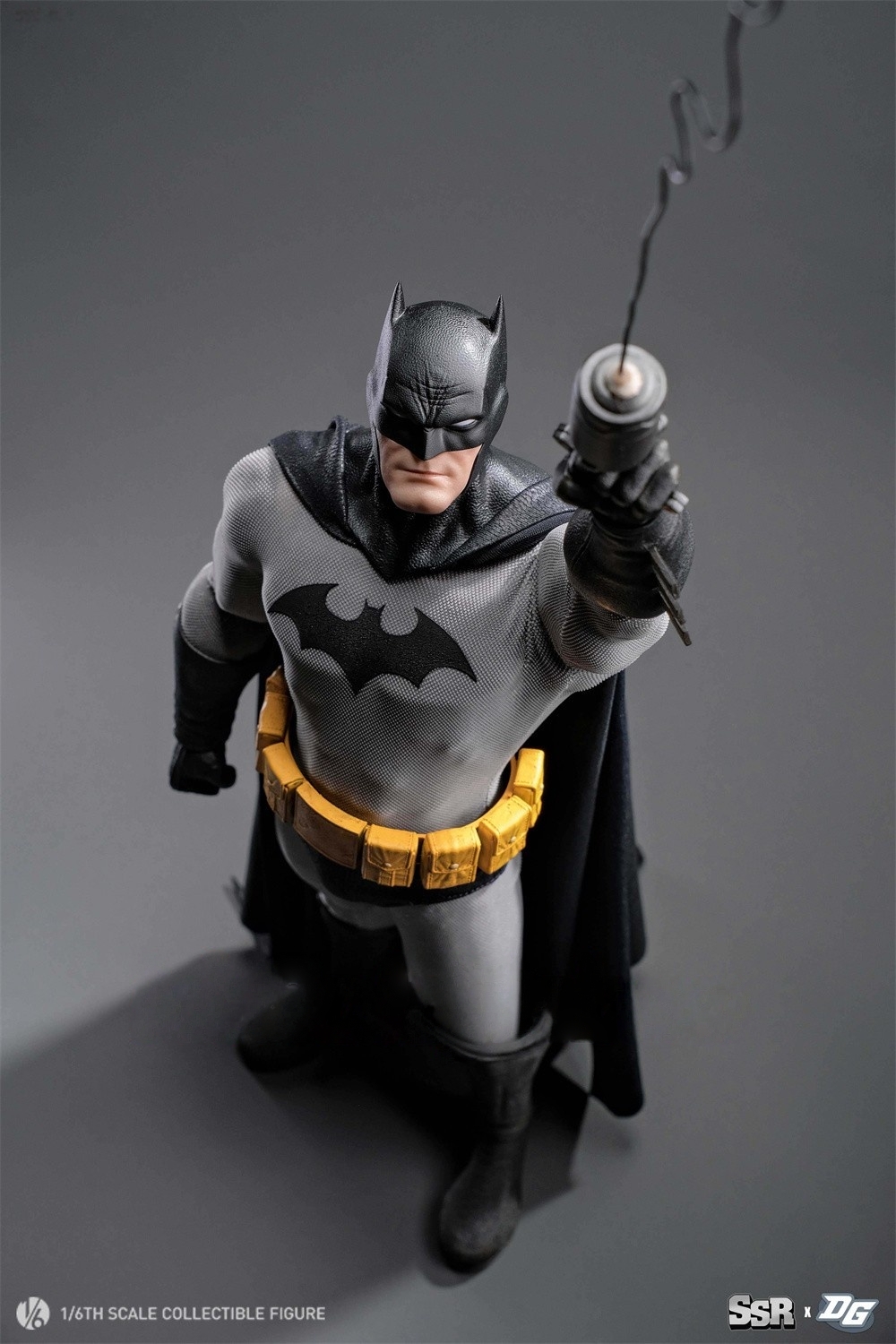 SSR X DGtoys 1/6 HUSH Batman Action Figure Model Pre-order SSC017