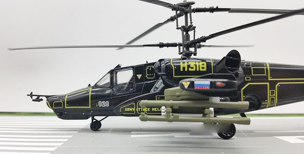 RUSSIAN Air Force Ka-50 N 318 WEREWOLF 1/72 Finished helicopter Easy