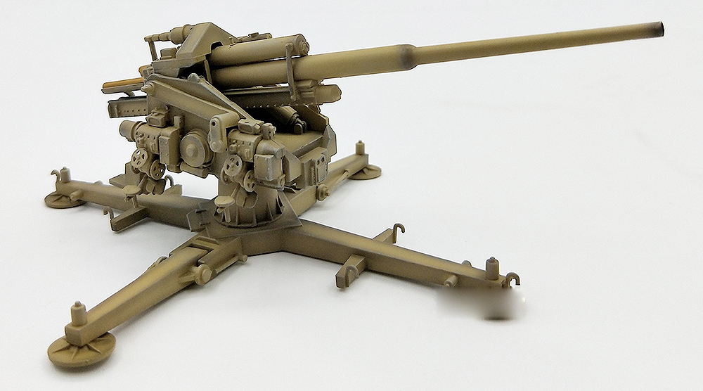 WWII German 128mm Flak40 with Kreuzlafette 1944 in 1:72 Modelcollect AS72076