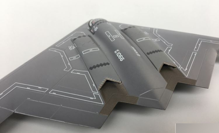 【b-17】 Wild boar's tusk / 朱殷のホワイトハーツ 61nUjGbSdyL._UF350,350_QL80_.jpg