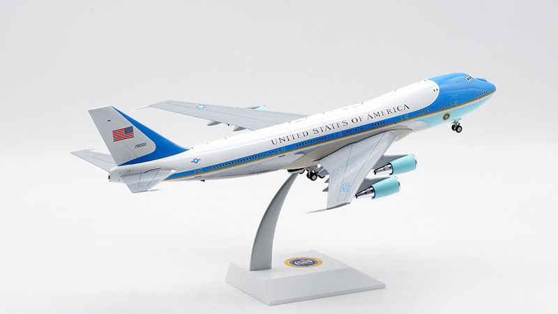 Inflight Air Force One BOEING VC-25A USA 747-200 28000 1/200