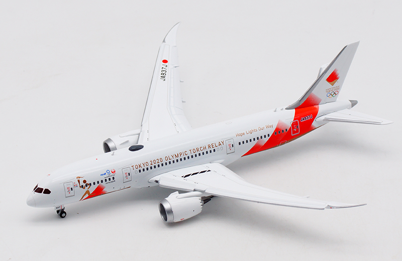 JC Wings JAL 日本航空 1:400 B787-8 JA837J EW2788001 Japan Airlines 日本航空Boeing 787-8 Dreamliner