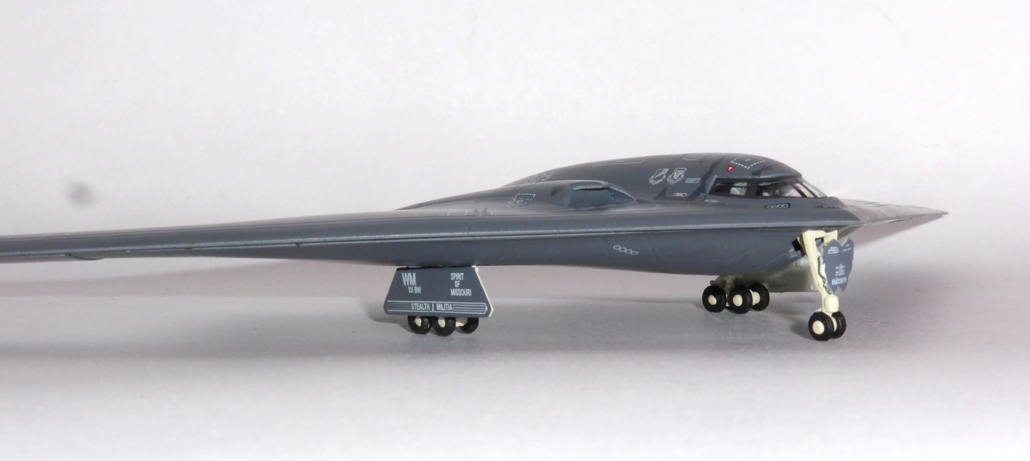 航空機・ヘリコプター Herpa 1/200 B-2A Spirit of America Herpa 1/200 B-2A Spirit of America - メルカリ