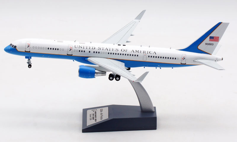 航空機・ヘリコプター JC 1:400 USAF C-32B 99-6143 B757-200 JC Wings 1:400 USAF United States Air Force 99-6143 Boeing
