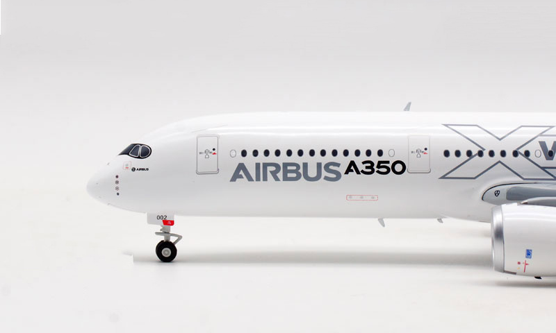 Inflight 1:200 カーボン塗装 Airbus A350 F-WWYB Inflight 200 Airbus 'House Colours' A350-900XWB Unboxing and