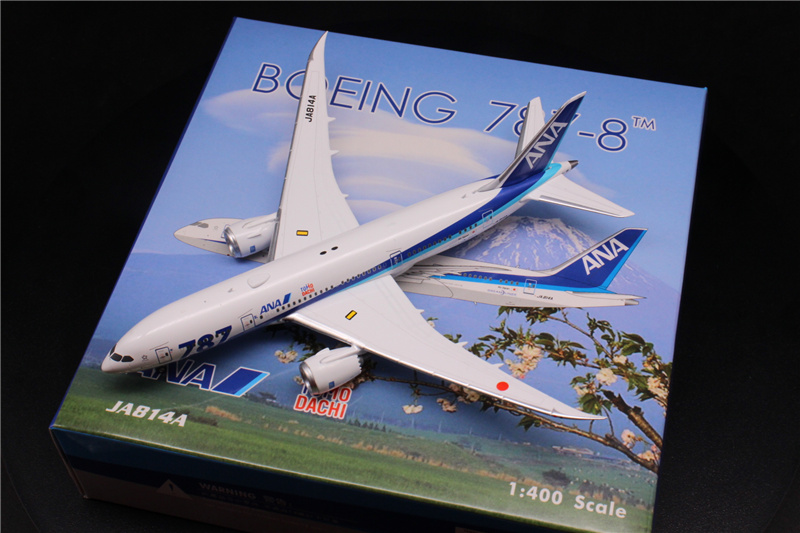 ANA B787-8 787ロゴ JA817A ｜Phoenix 1/400 hqdefault.jpg