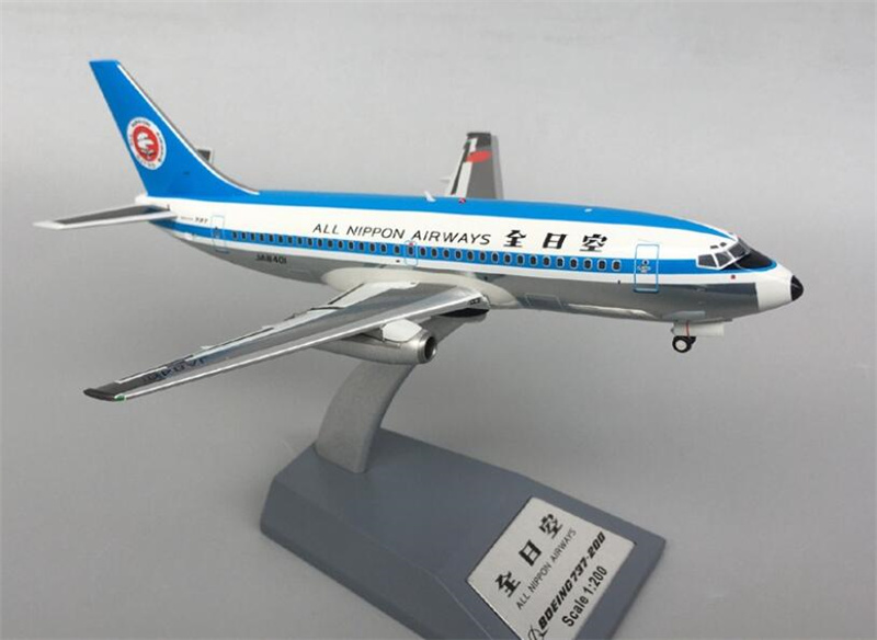 Aviation ANA All Nippon polishing B737-200 JA8401 1:200