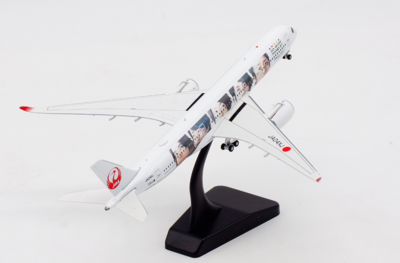 Aviation Japan Airlines for Airbus A350-900 JA04XJ 1:400