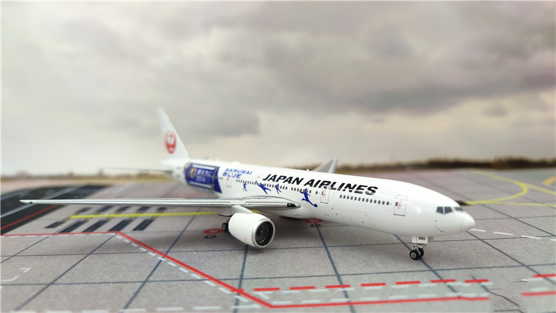 Phoenix 1/400 Japan Airlines SAMURAI BLUE painted 2014 for