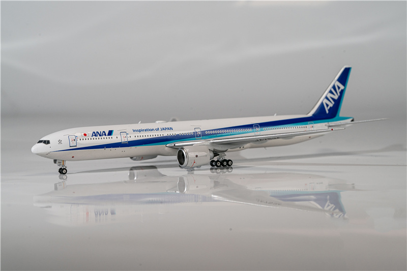 Phoenix ANA Inspiration of JAPAN for Boeing B777-300 JA753A