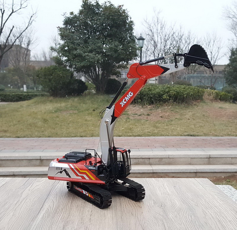ミニカー 1/30 XCMG XE380DK 新塗装ショベルカー 61CqaXkTjML._UF894,1000_QL80_.jpg