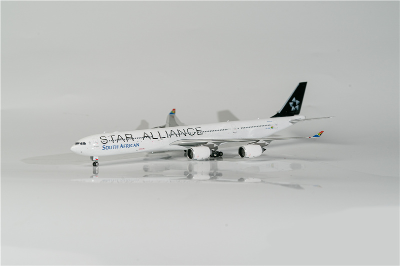 Phoenix 1/400 South African Airline For Airbus A340-600 ZS