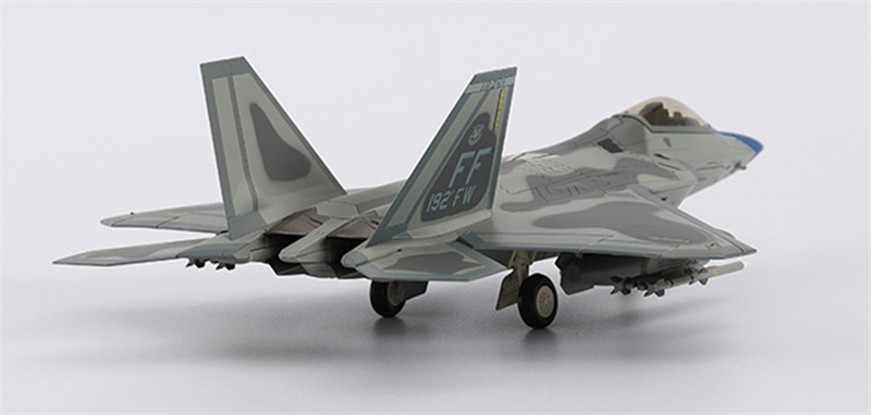 Raptor プラモデル 1/20 Amazon.com: 1/20 Scale Maschinen Krieger S.A.F.S. Mark III