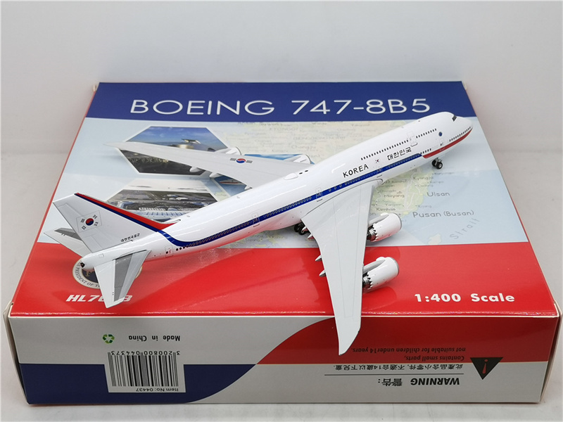 Phoenix Korean Air Force For Boeing B747-8B5 HL7643 1/400 Phoenix Korean Air Force For Boeing B747-8B5 HL7643 1/400