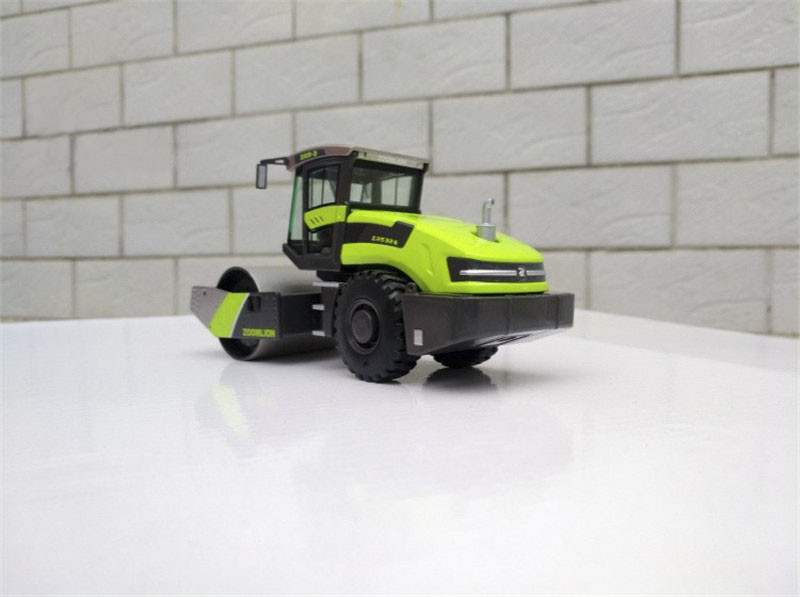 ZOOMLION ZRS326 HYDRAULIC SINGLE-DRUM VIBRATORY ROAD ROLLER