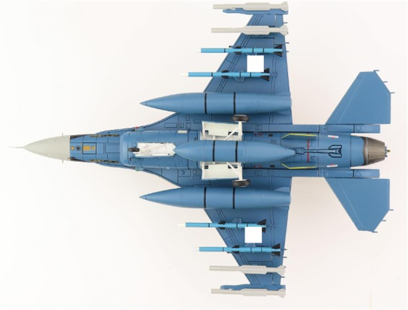 cloud 　JAPAN F-2A Fighter 1/72 JASDF F-2A Fighter w/ JDAM | HLJ.com