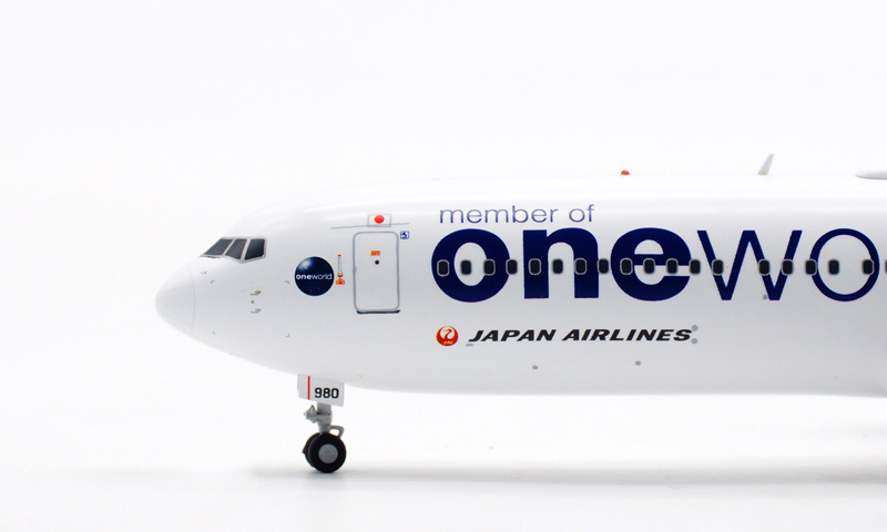 JC Wings 1:200 Japan Airlines FOR BOEING B767-300 JA8980 member of