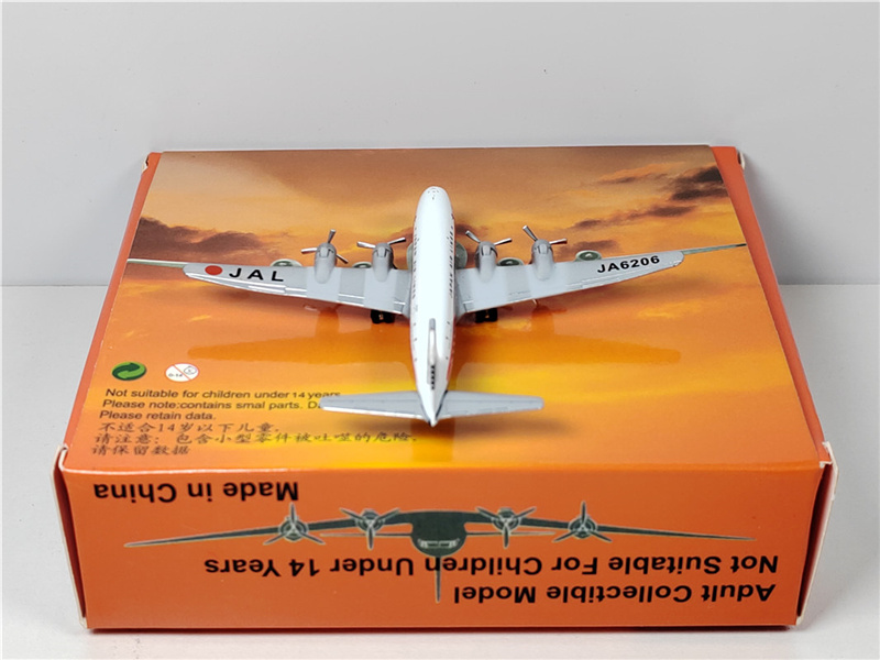 飛行機　模型 AeroClassics Japan Airlines For Douglas DC-6 JA6206 1/400