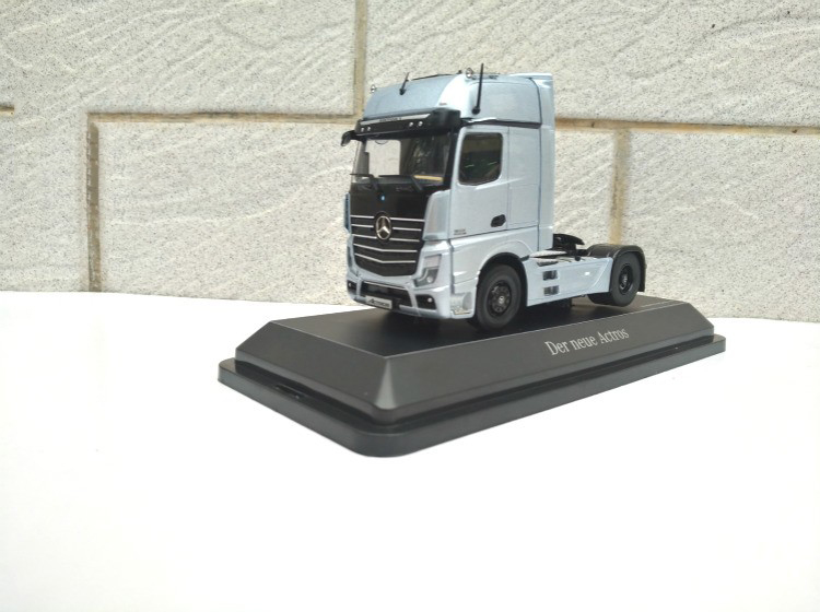 1:50 for NZG For Benz For DER NEUE ACTROS Edition 1 Truck Head