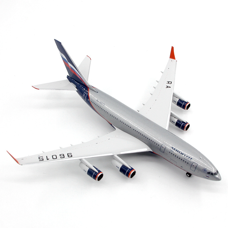 s*︎様 Ilyushin IL-96-300 1/400 Aeroflot 784be72a3c996490.jpg