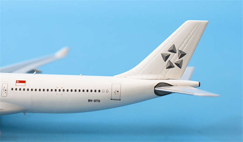 航空機・ヘリコプター 1/400 Singapore Airlines  A330 9V-STU NG Model Singapore Airlines FOR AIRBUS A330-300 9V-STU Star