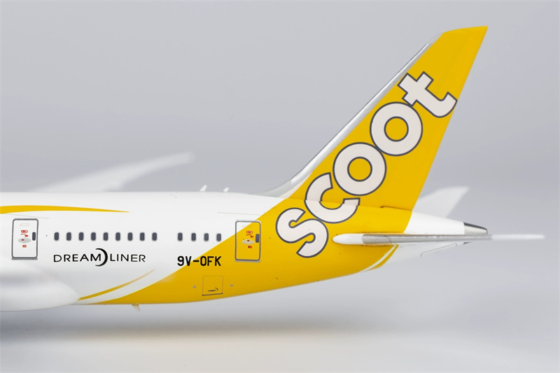 NG Models Scoot for BOEING B787-8 9V-OFK flyscoot DREAMLINER