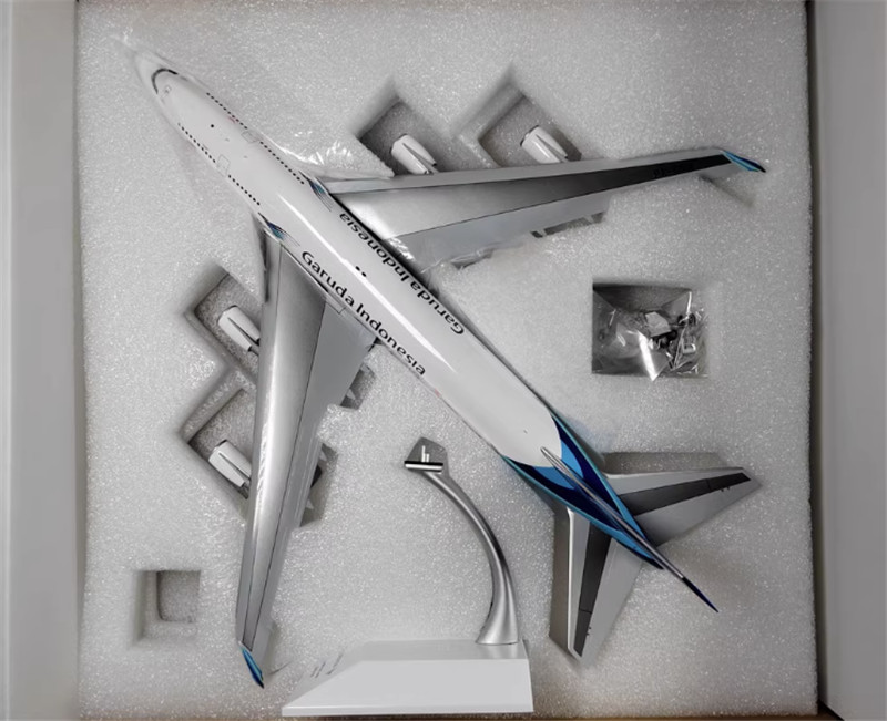 jcwings 1/200 ガルーダインドネシアB747-400 PK-GSH JC wings Garuda Indonesia for BOEING B747-400 PK-GSH 1/200