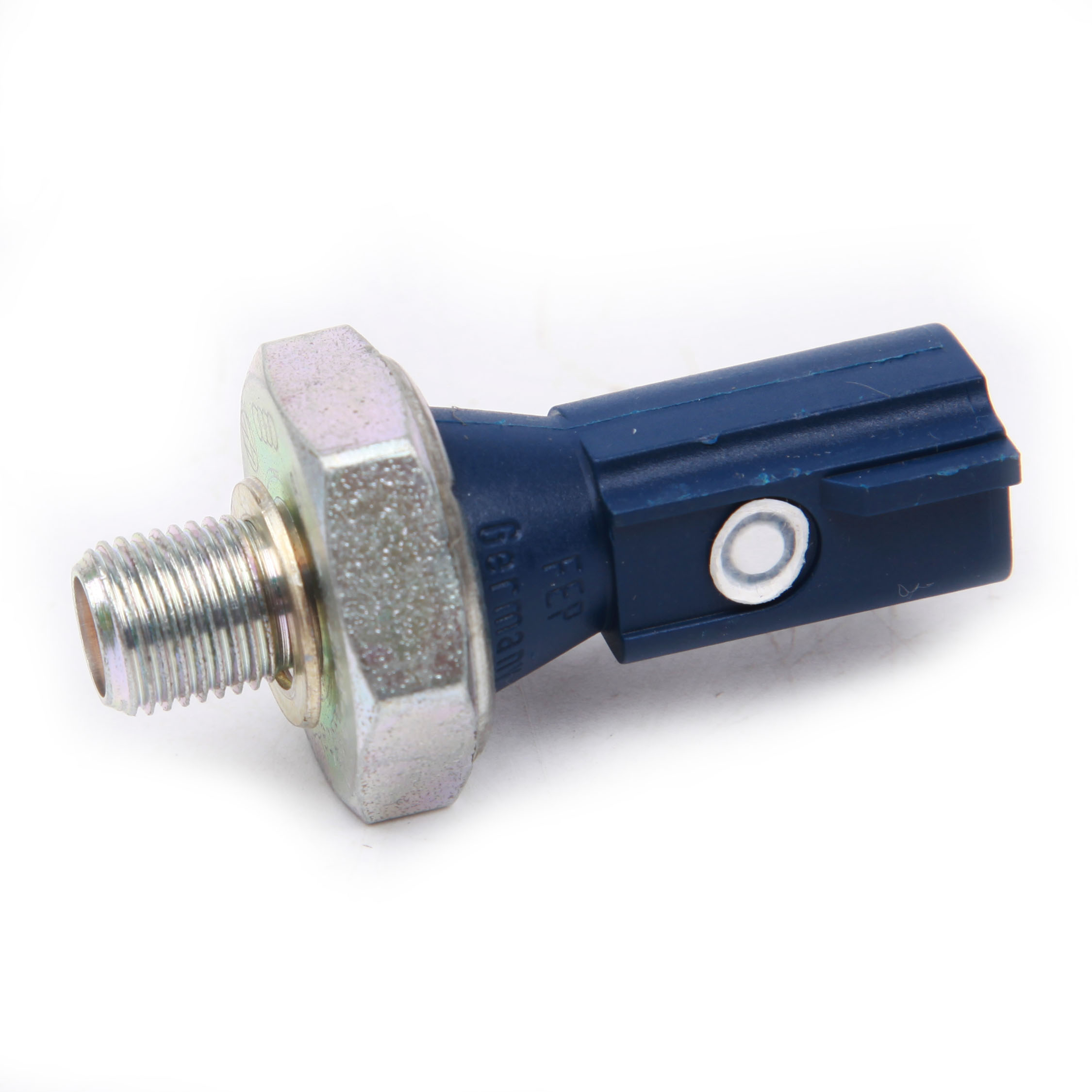 1X Oil Pressure Sensor Switch Fit For Audi A4 A5 VW 2.152.95 Bar 1.4/1