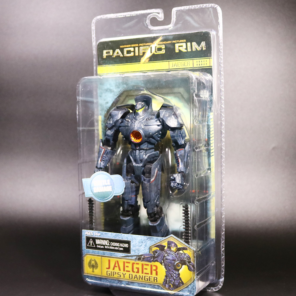 gipsy danger battle damaged