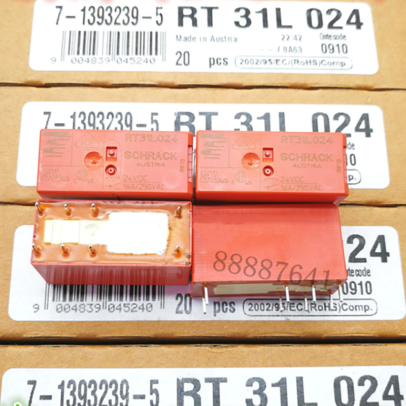 RT314F03 Relay electromagnetic SPDT Ucoil 3VDC 16A//250VAC 16A//24VDC