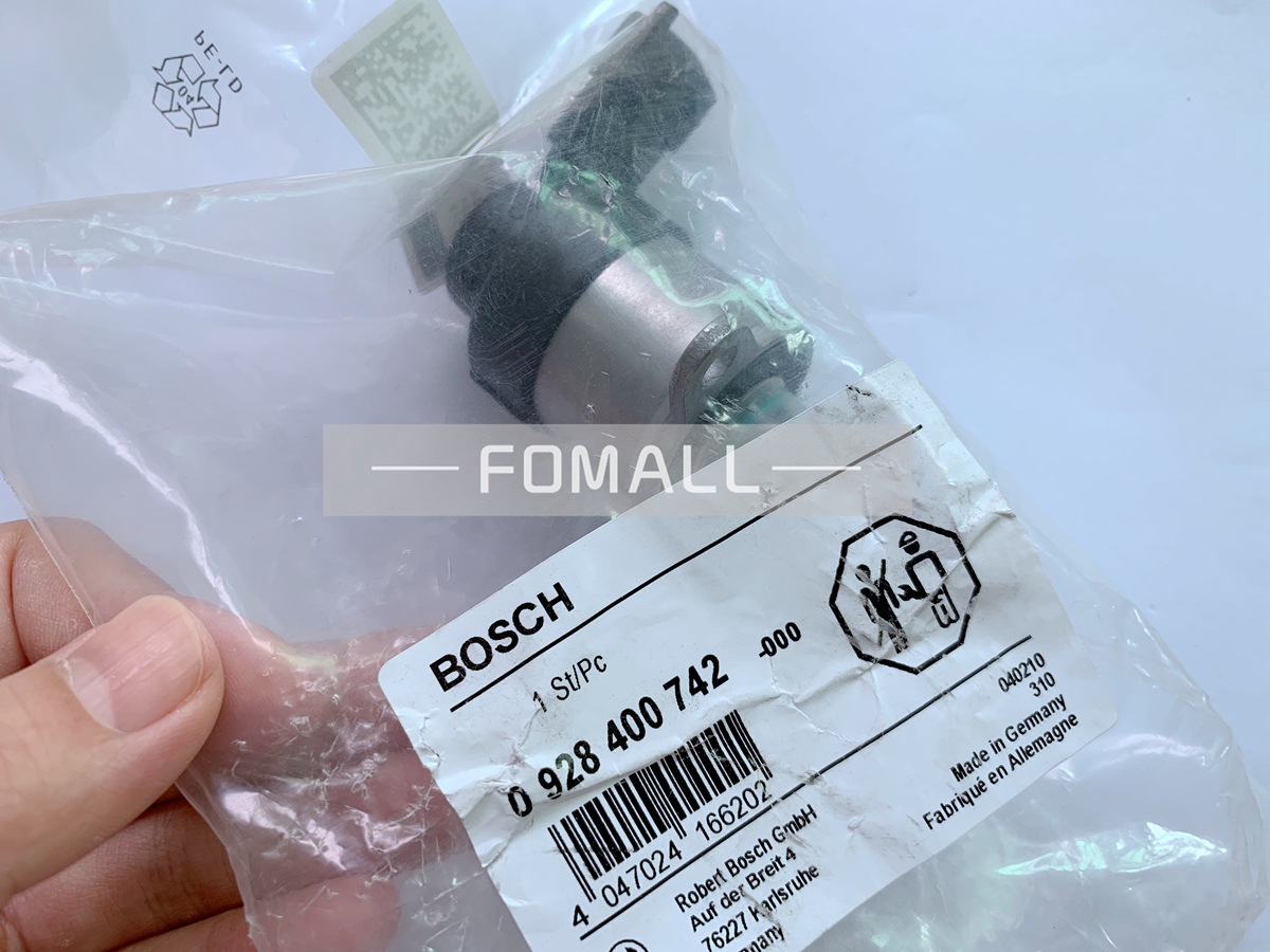1PC High Pressure SCV Solenoid Valve 0928400742 for Kobelco