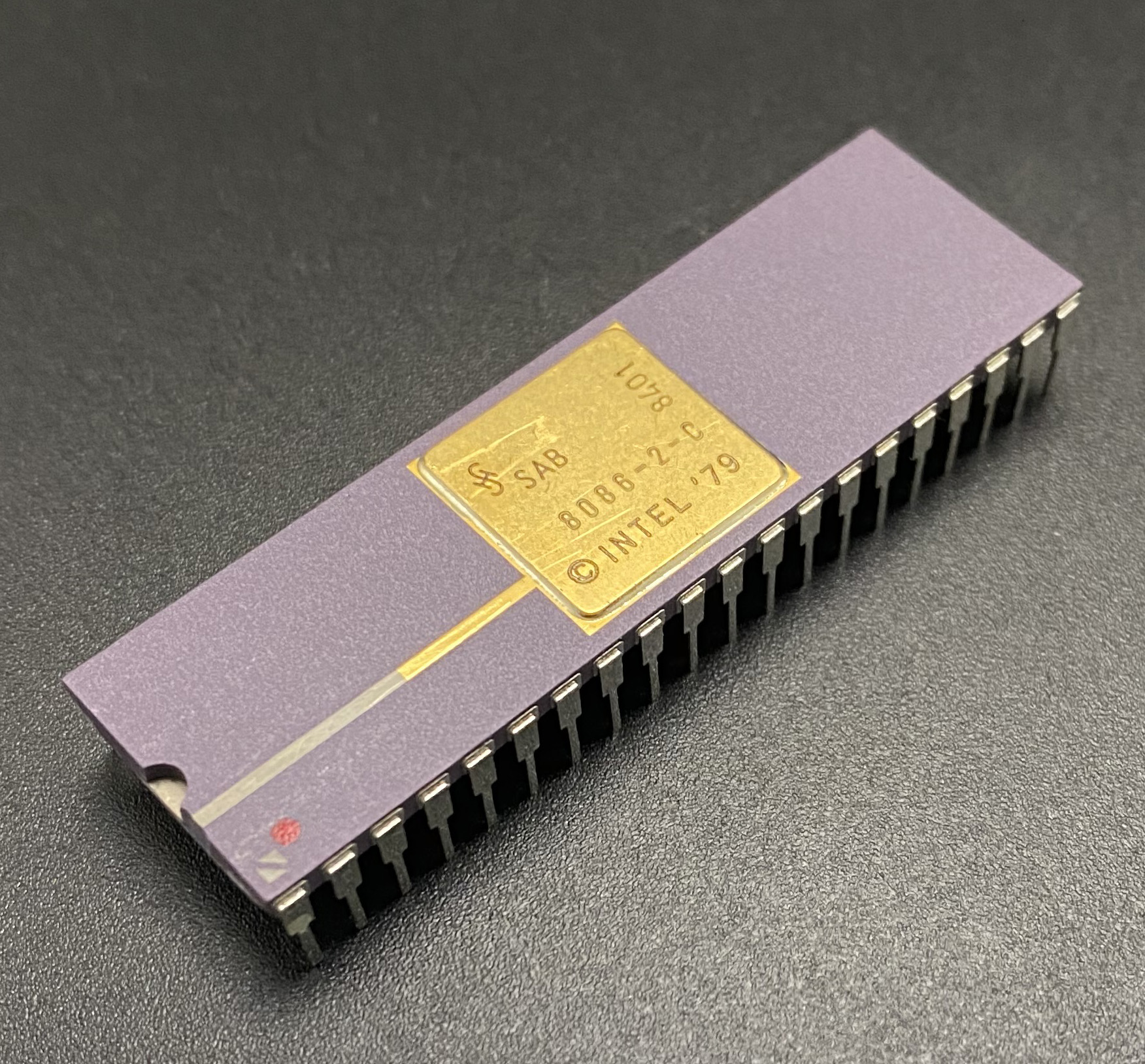 Bit processor. Zilog z8000. Siemens sab8086-p. Процессор 8086. X86 процессоры.