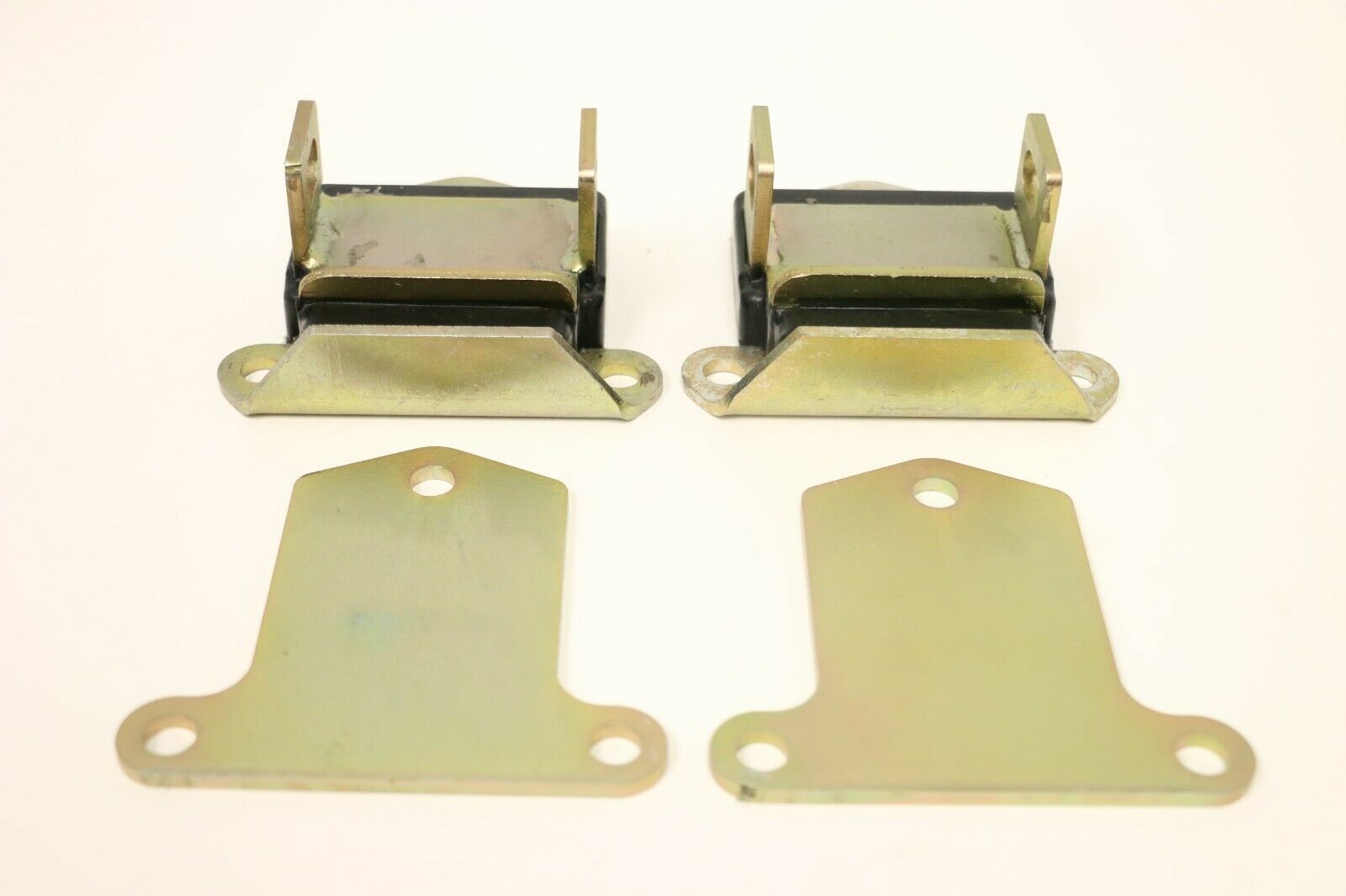 Polyurethane Engine Motor Mounts for Small Block Chevy SBC BBC Urethane